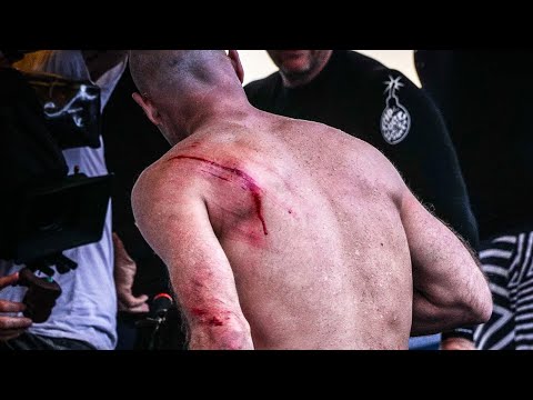 Mike Stewart Wipes Out Bodysurfing Teahupoo