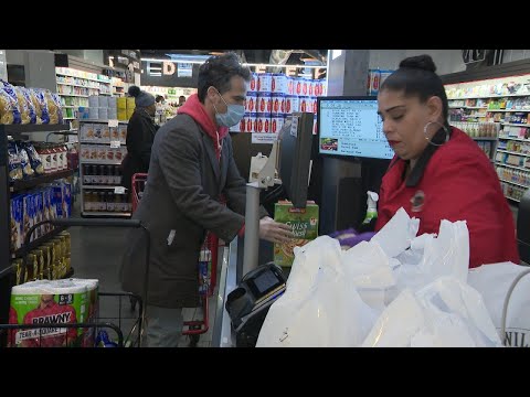 如何在冠狀病毒大流行期間安全購買食品？ (How to Safely Buy Groceries During Coronavirus Pandemic)