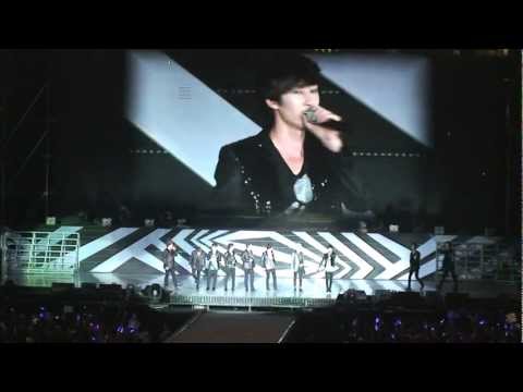 SMTown Singapore 121123 - Super Junior Intro (Kyuhyun impressing crowd with his mandarin)
