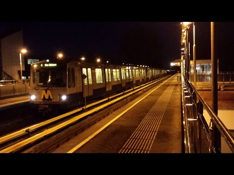 RET Metro 3*Type T in de avond op Zalmplaat richting De Akkers