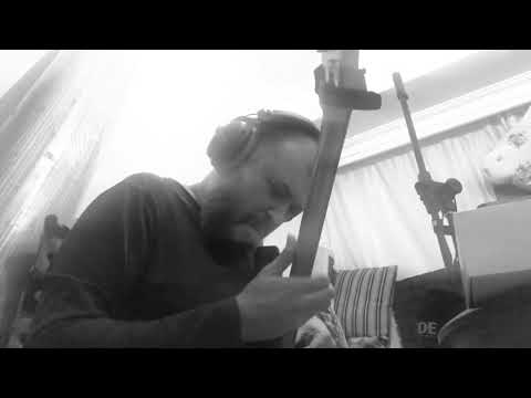 Ağladıkça ilter kurcala