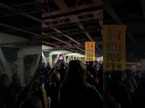 PROTESTAN en el BRONX tras el TIROTEO de un AGENTE de ICE #shorts