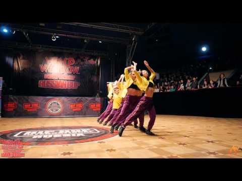 HHI Russia 2016 Juniors Crew - 14 - Free Flight