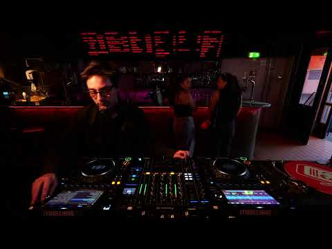 Mike Sheridan @ radio panini (21.06.2025)