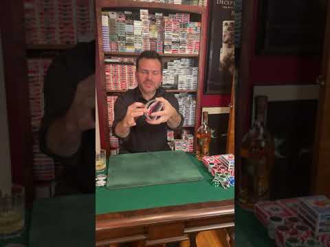 How to Cheat at Texas Hold 'Em #shorts