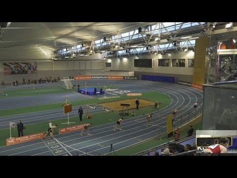 800m WOMENS C RACE BMC INDOOR SHEFFIELD 2022