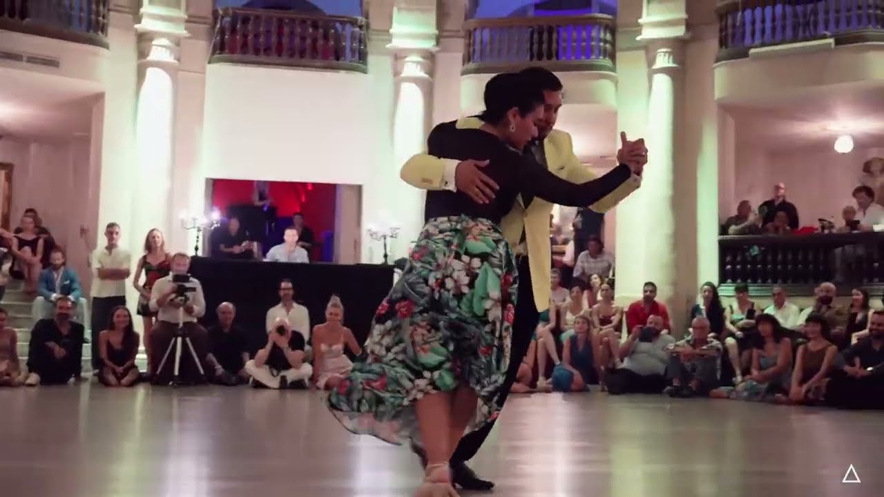 Video thumbnail for Corina Herrera & Octavio Fernandez - Milonga De Mis Amores #4