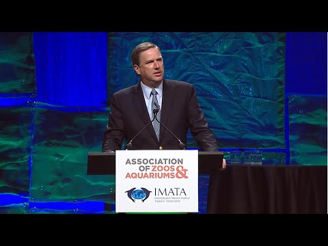 Cristián Samper Delivers Keynote at AZA Annual Meeting | WCS