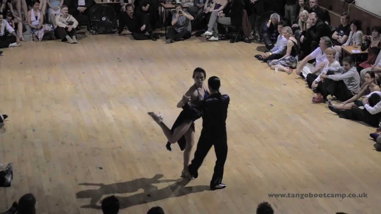 Pablo Nievas + Valeria Zunino (England International Tango Festival, May 2013, Ardingly, UK)