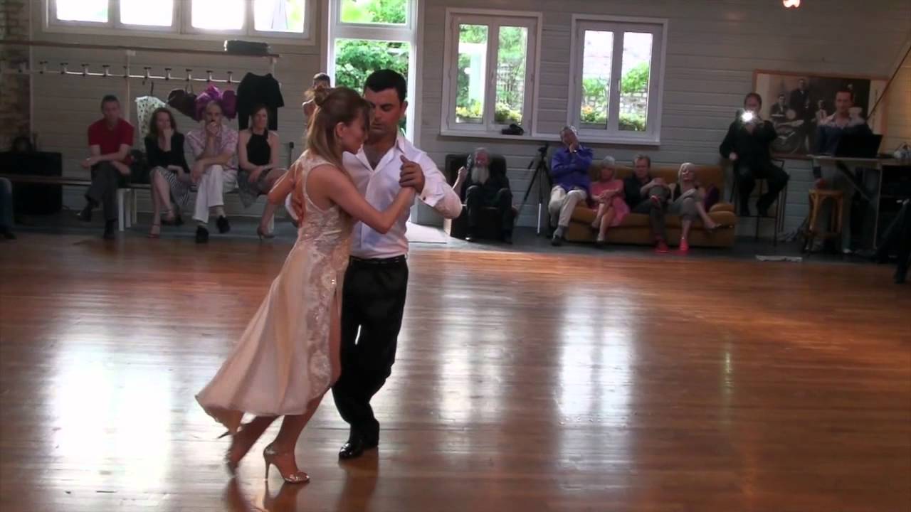 Marina Marques y Ozgur Demir AuxFrontieres 2014 - 5