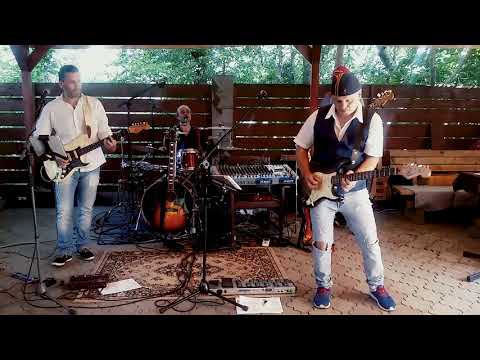 The ShellDoves - F.B.I. (The Shadows 1968 cover)