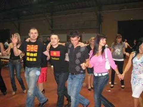 Macedonian Girls / Makedonsko Devojce