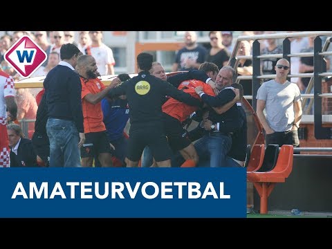 Katwijk-trainer: 'Hij wil een uitbal nemen, glijdt uit en wordt dan geslagen' - OMROEP WEST SPORT