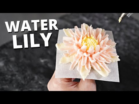 How to pipe buttercream water lily