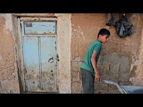 The Littlest CEO's Secret Mission:Save the Hungry Sisters and Find the Missing Mother