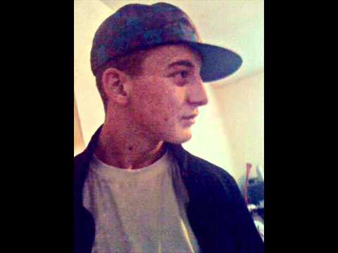 RapSchooL ft. Tiki - Dridhet Skena