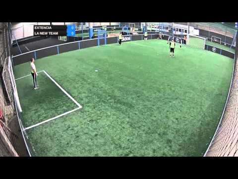 But de Bianchi (0-1) - 2014-01-17 19:33:07 - Terrain 4 - Ligue du vendredi - Automne 2013