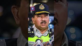 Download lagu Aksi manja dalam kereta bawa padah, bakal berdepan saman JPJ mp3