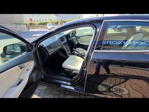 Petersons Cars - 2015 Volvo V40