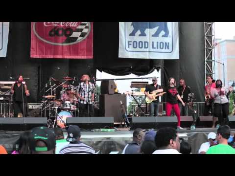 Sol Fusion Live Performance - Human Nature Medley