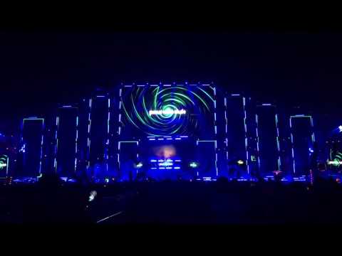 Ronald Van Gelderen ft. Gaelan & Lumiere - Everyone Needs Love (Paul van Dyk club remix)