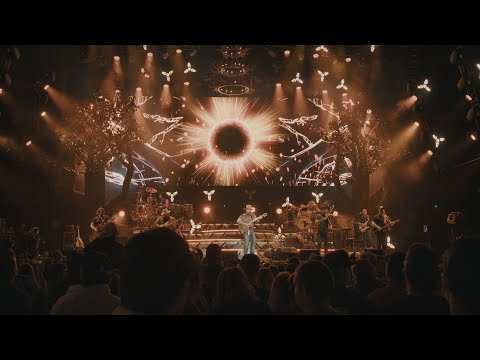 Zac Brown Band, Blake Shelton - Out in the Middle