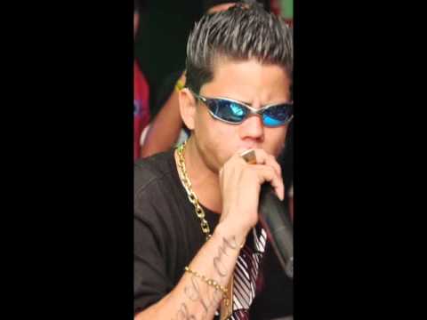 MC LON - NOVINHA CHORA { LANÇAMENTO } 2012