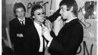 The Jam - Every Little Bit Hurts