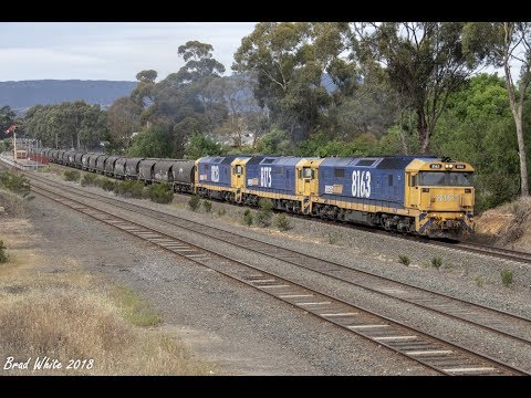 8620, 8326 and 2GK6 empty grain at Broadford- 12/11/18