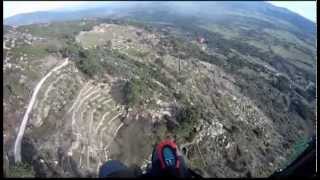 preview picture of video 'Parapente en Pedro Bernardo (Ávila). 2013.01.26 Paragliding at Avila (Spain)'