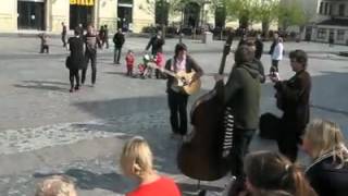 Video It Don't Mean a Thing (If It Ain't Got That Swing)