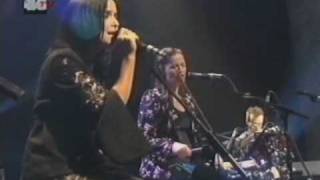 Download lagu The Corrs - Long Night (Stage 40) mp3 Download lagu The Corrs - Long Night (Stage 40) mp3