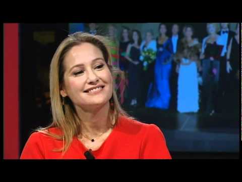 download lagu mp3 mp4 Fiona Ferrer, download lagu Fiona Ferrer gratis, unduh video klip Fiona Ferrer
