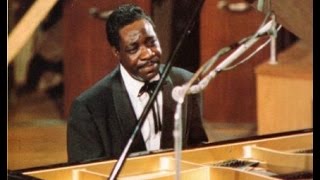 Otis Spann 'Walking The Blues' with SHEET MUSIC