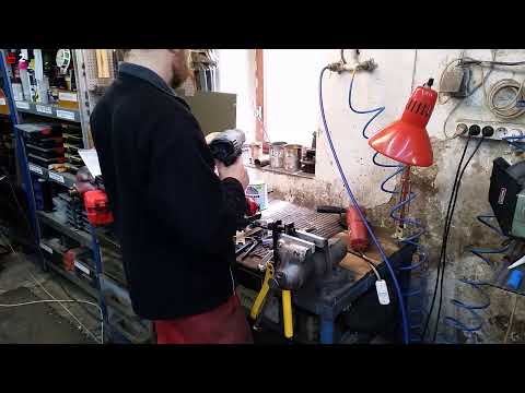 Zapojujeme solární MPPT kontrolér Epever do auta - díl 1 * live z garáže 190517