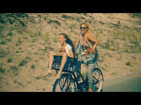 Loona - Summer Of Love   (Official Video)