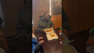 Download lagu When them Tables turn on you😂 you didn’t want to give Auntie any hot fries 😂 #djcece #shorts mp3