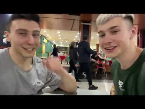 LE HACEN BREAKDANCE a MAZZA