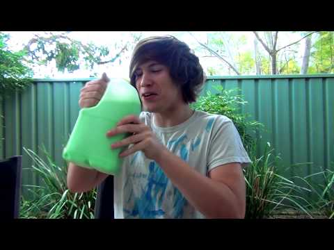 download lagu mp3 mp4 Milk Green, download lagu Milk Green gratis, unduh video klip Milk Green