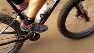 preview picture of video 'Fatbike en La Ruta del Quetzal 2013'