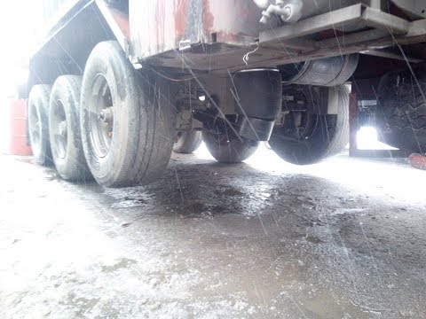 Перемычки рамы шмитц. Подъемная ось на полуприцеп бпв. Как поднять ось на полуприцепе. Подъёмная ось полуприцепа krone. Подъёмная ось полуприцепа krone.