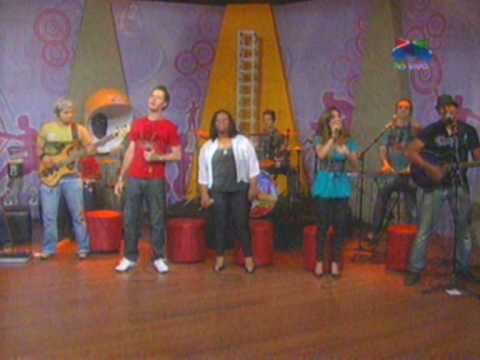 Banda Canal da Graça - Música: Nasci Pra Ser Feliz - Ao Vivo no Programa Point 21 - TV Século 21