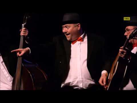 Trio Con Brio-The lion sleeps tonight