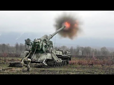 15 Largest Military Artillery Vehicles