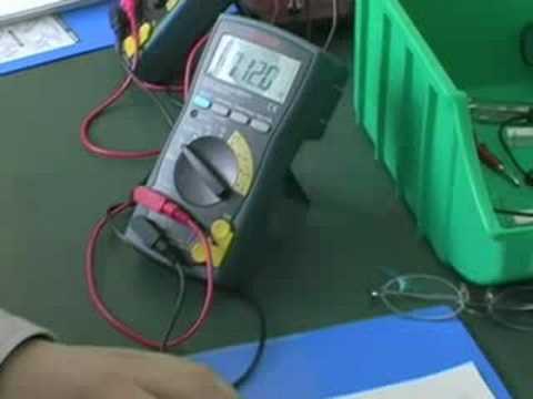 電気の基礎（電圧測定）