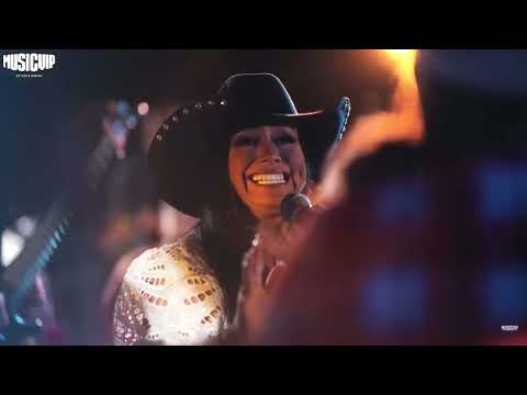 Diana reyes ft Luz María ajustando cuentas