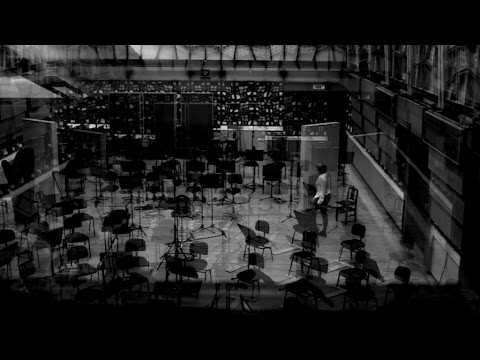Video thumbnail for Momente, Pt. 2: Love Bass