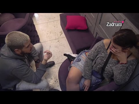 Zadruga 5 - Dejan sluša o Miksinim ljubavnim jadima sa Zolom - 12.11.2021.