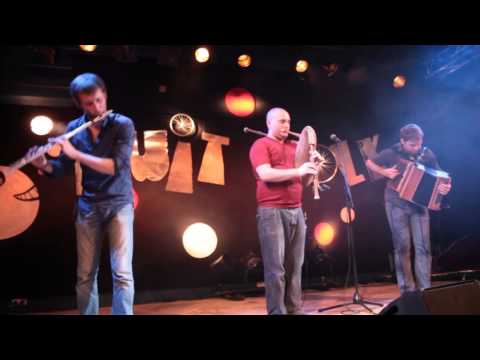 Mr Klof à Chatillon en Diois - Nuit du Folk 2014 - Valse "La Prunelle"