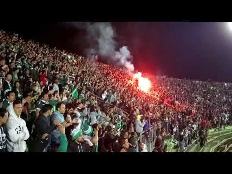 "Esta es la hinchada" Barra: Los Panzers • Club: Santiago Wanderers